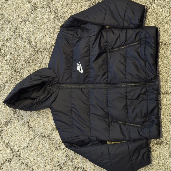 Nike puffer jacket - Picture 1 of 6